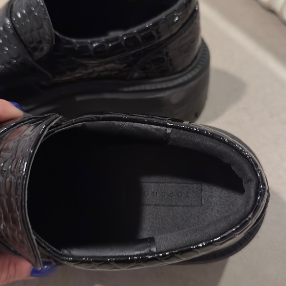 Topshop Lottie chunky loafers in black croc - Picture 11 of 12